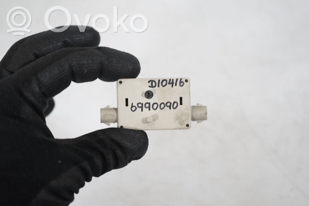Aerial antenna amplifier (9)