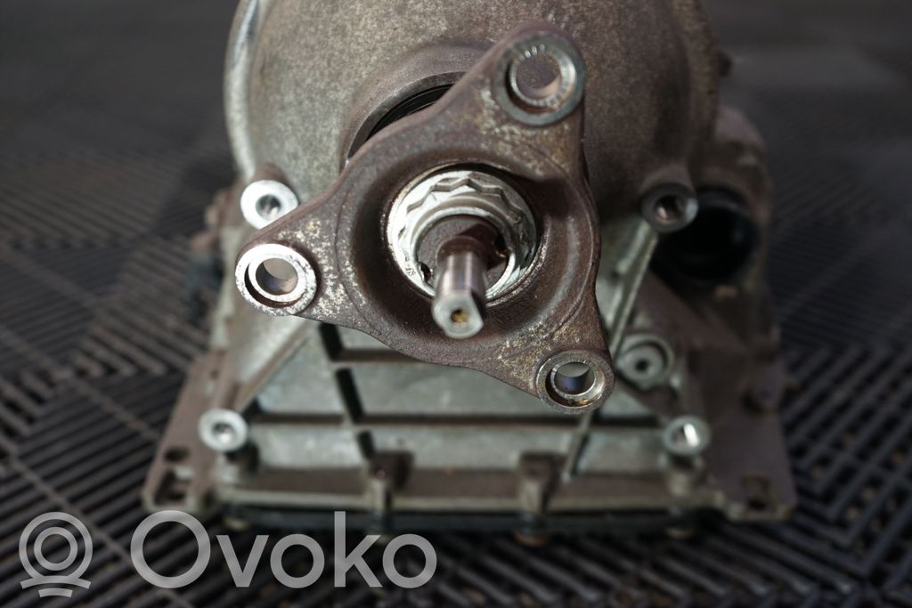 Automatic gearbox (12)