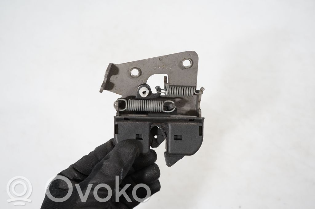 Seat back rest lock catch (6)