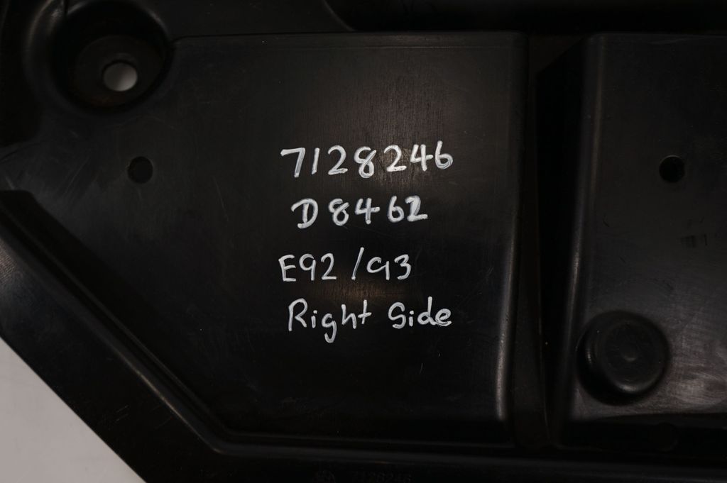 Rear bumper mounting bracket (8)