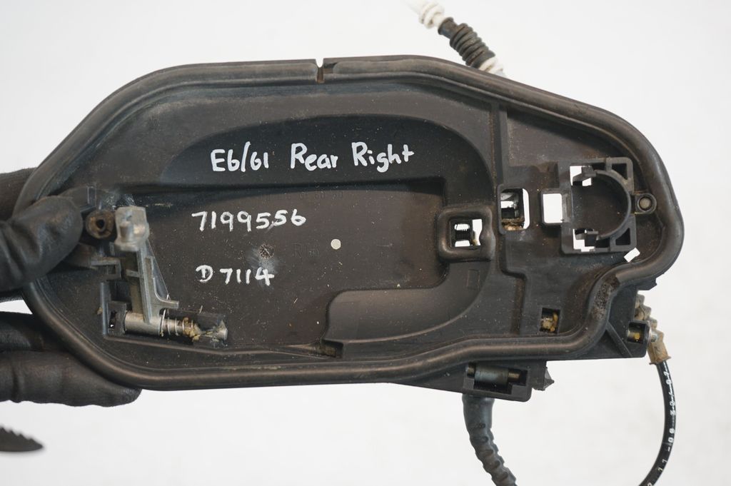 Front door exterior handle (7)