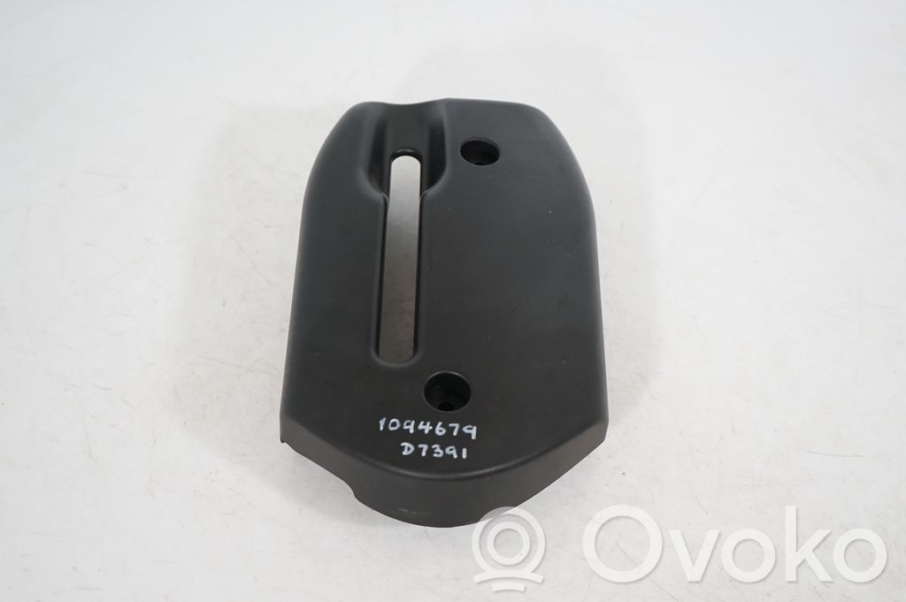 Steering wheel column trim