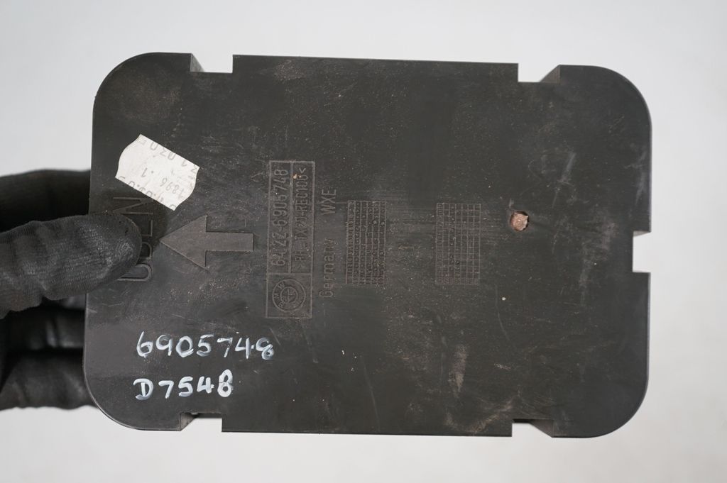 Quarter panel pressure vent (7)