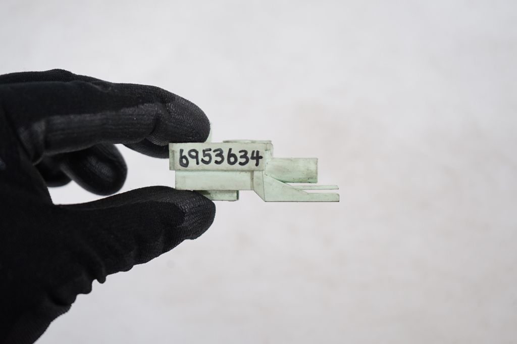 Airbag deployment crash/impact sensor (8)