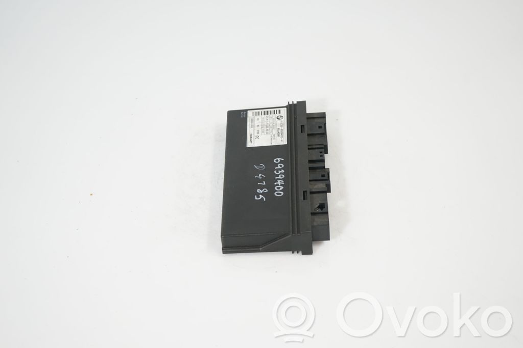 Comfort/convenience module (2)