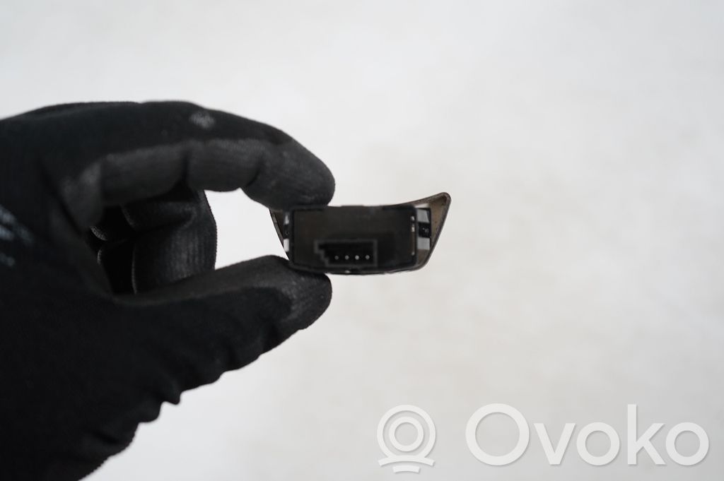 Other switches/knobs/shifts (7)