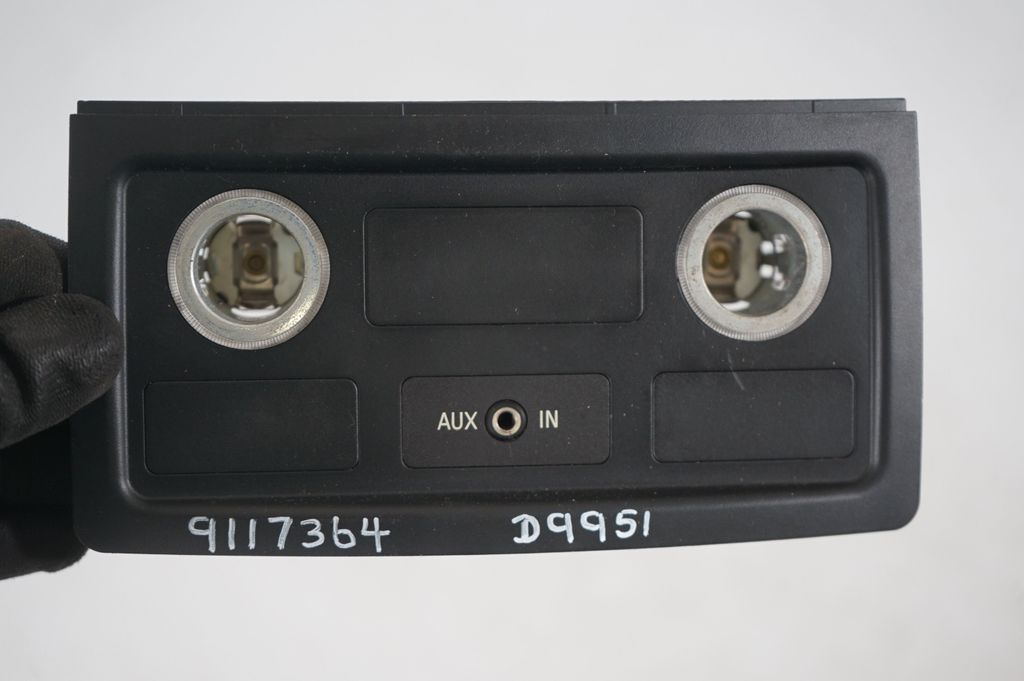 Cigarette lighter trim rear (7)