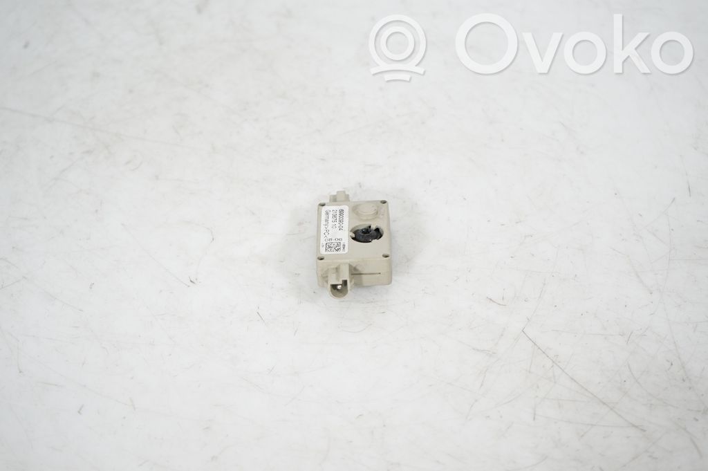 Aerial antenna amplifier (2)