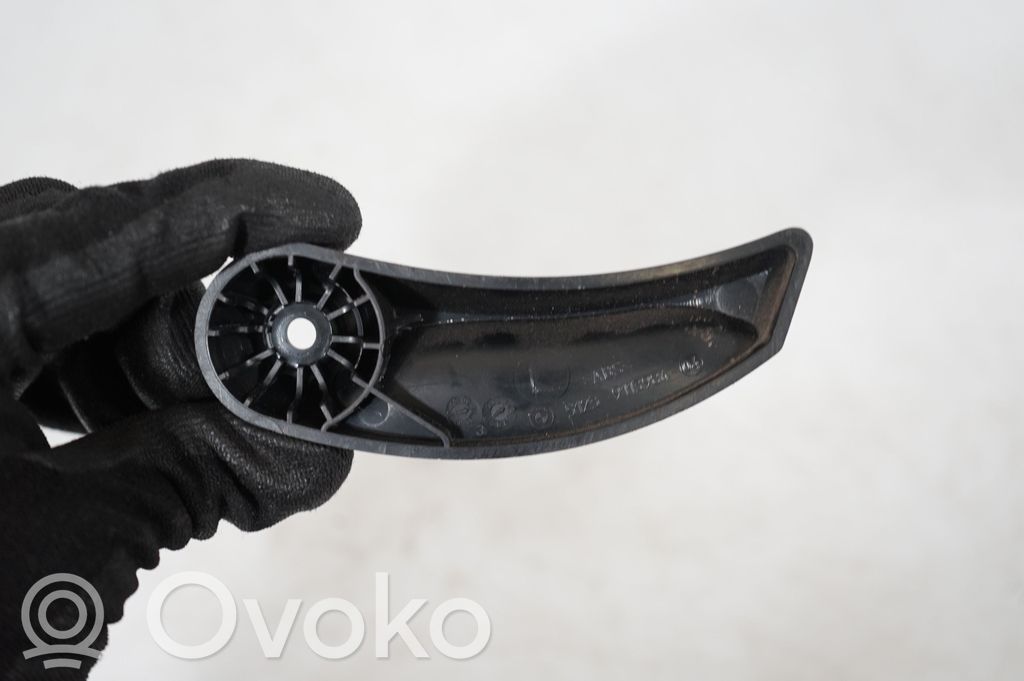 Engine bonnet (hood) release handle (6)