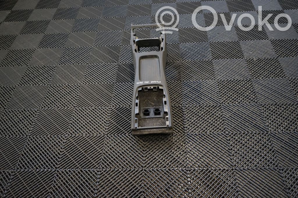 Center console (3)