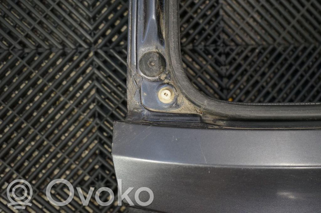 Tailgate/trunk/boot lid (13)