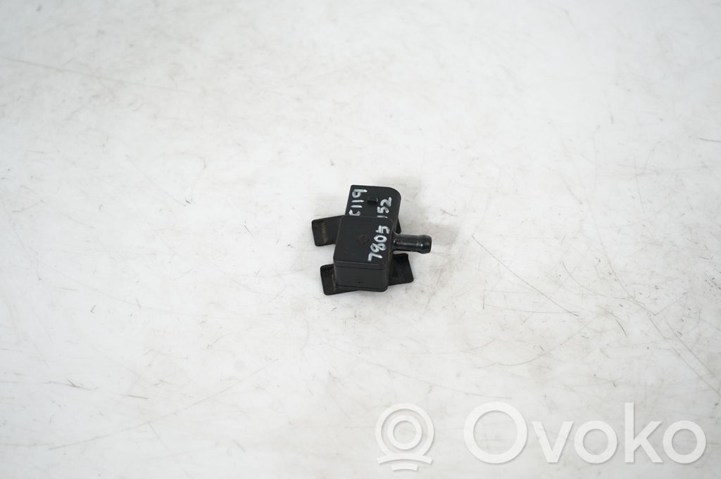 Exhaust gas pressure sensor (4)