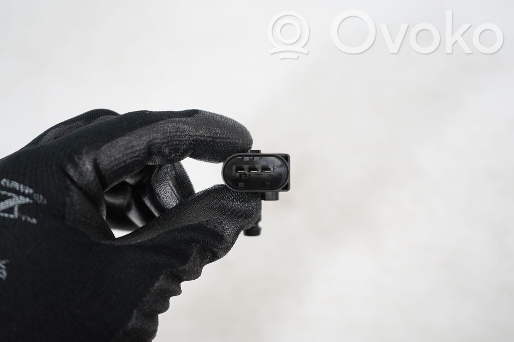 Air conditioning (A/C) compressor (pump) (8)