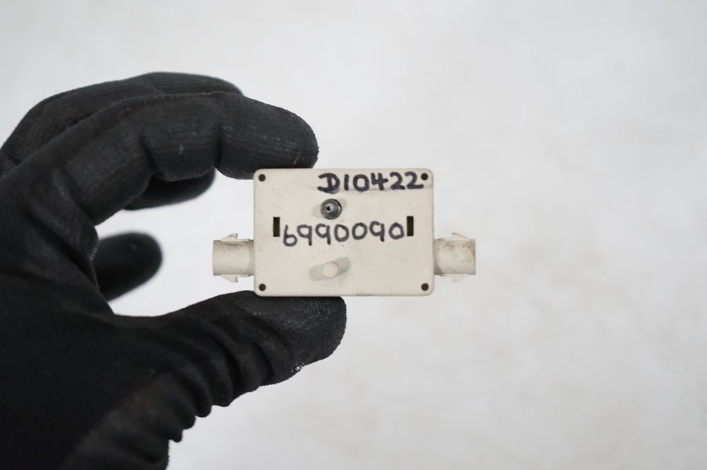 Aerial antenna amplifier (10)