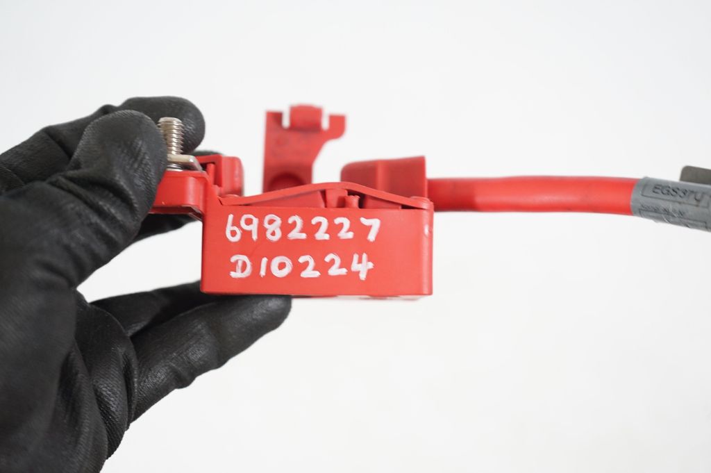 Positive cable (battery) (9)