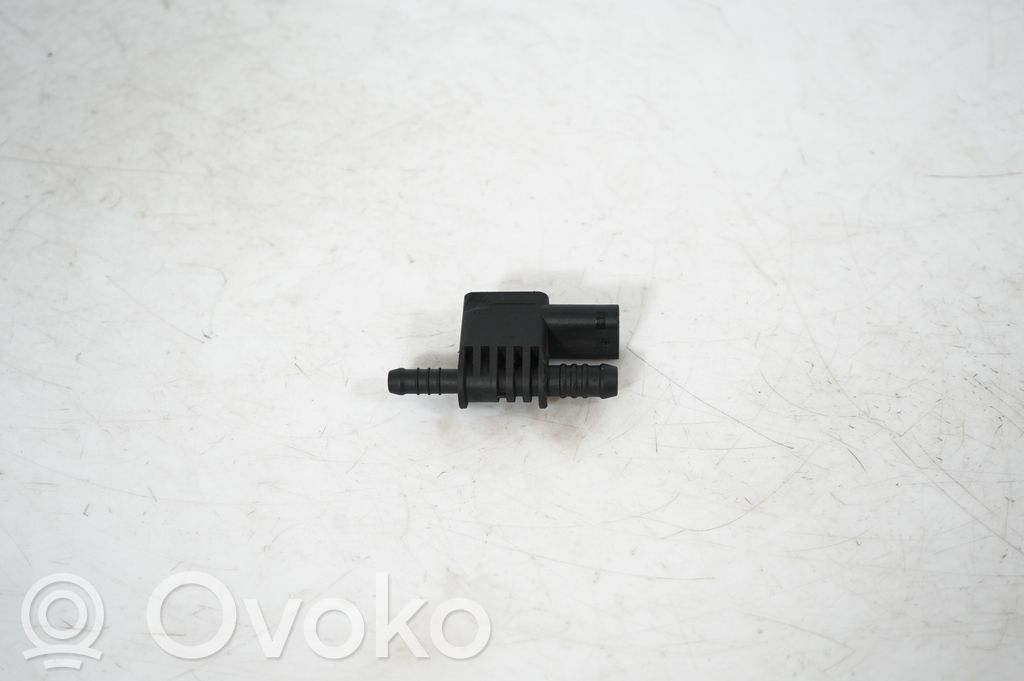 Fuel pressure sensor