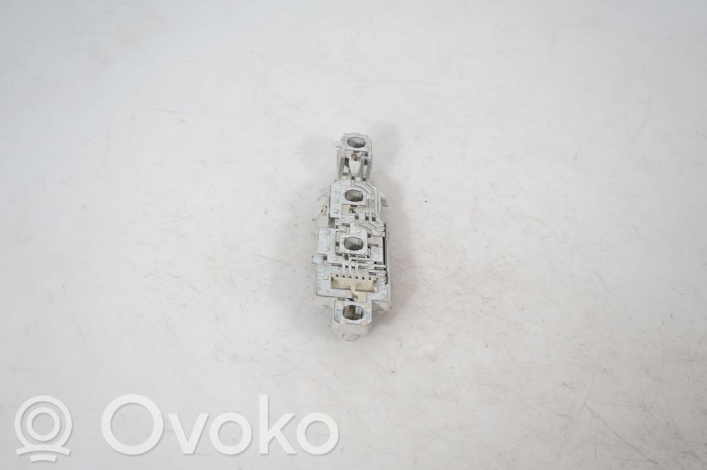 Tail light bulb cover holder (2)