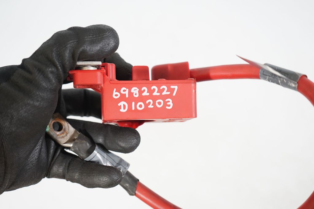 Positive cable (battery) (9)