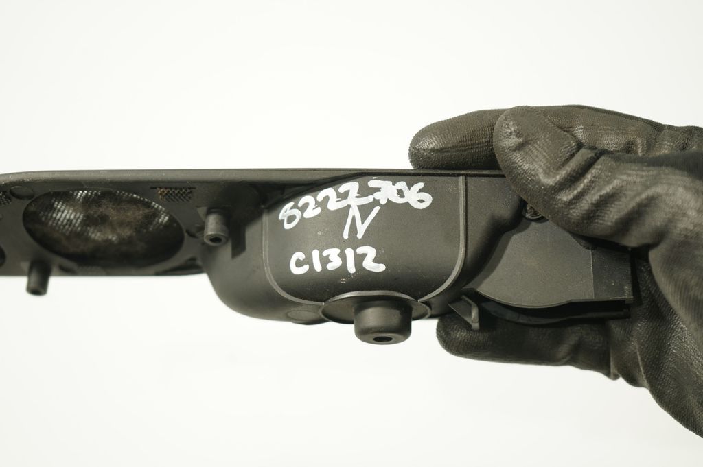Front door interior handle (8)