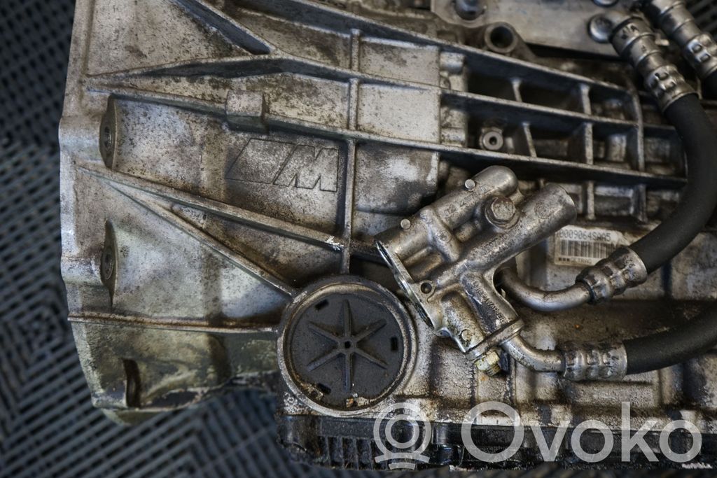 Automatic gearbox (19)