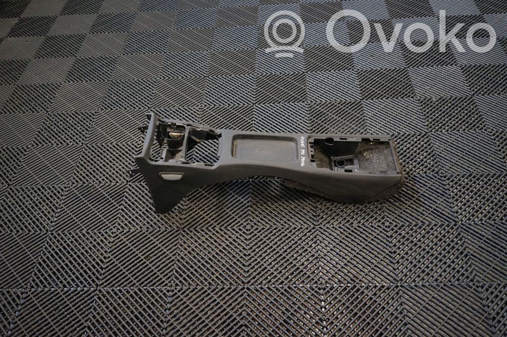 Center console (2)