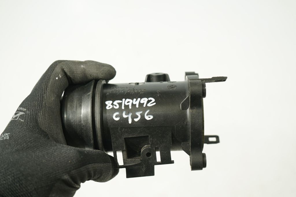 Mass air flow meter (7)