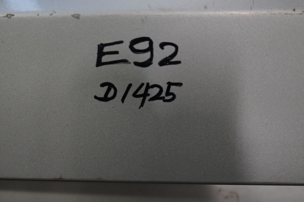 Tailgate/trunk/boot lid (8)