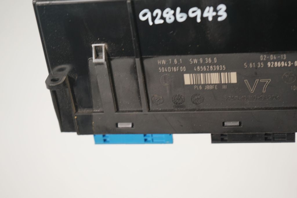 Comfort/convenience module (8)