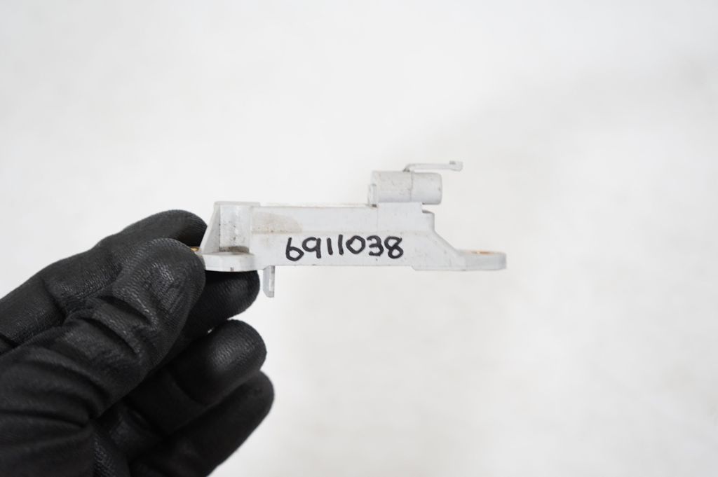 Airbag deployment crash/impact sensor (8)