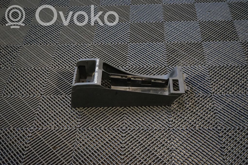 Center console (4)