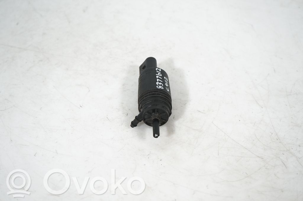 Windscreen/windshield washer pump (4)