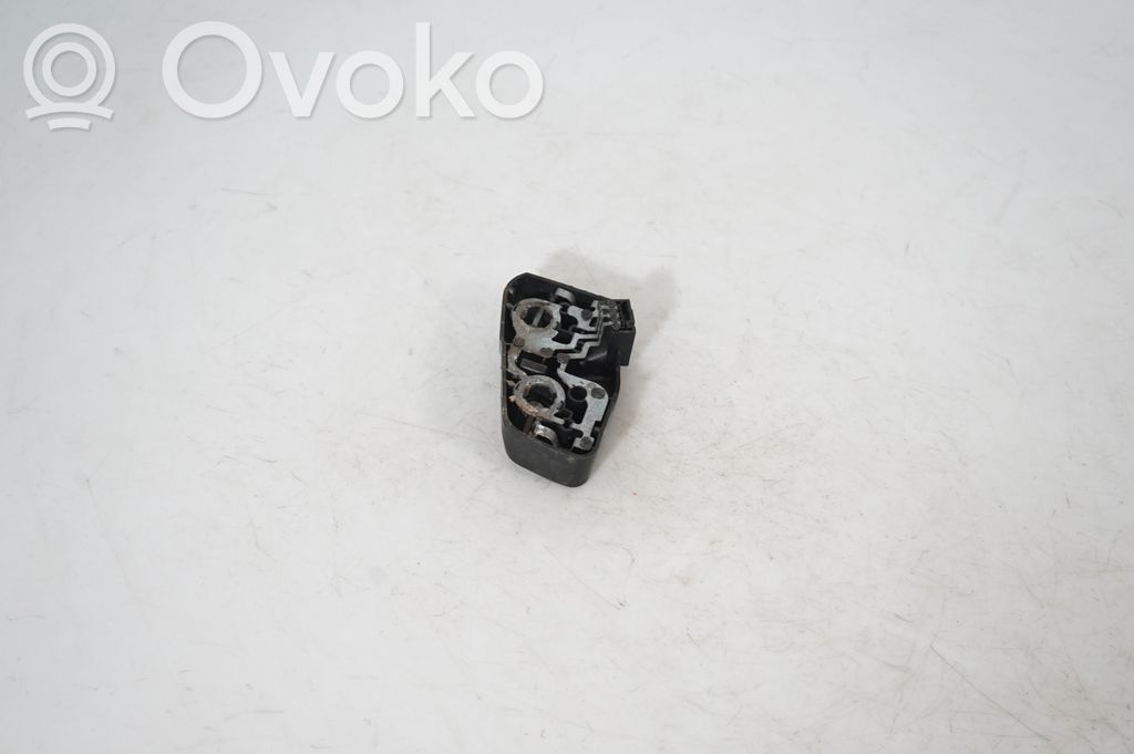 Tailgate rear/tail lights (4)