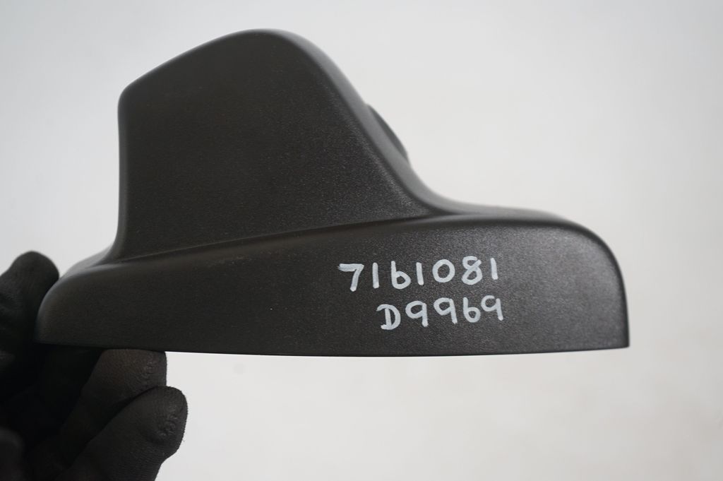 Rear view mirror (interior) (8)