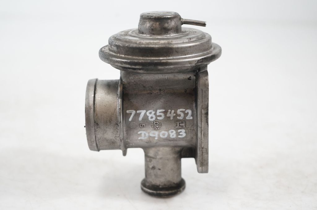EGR valve (10)