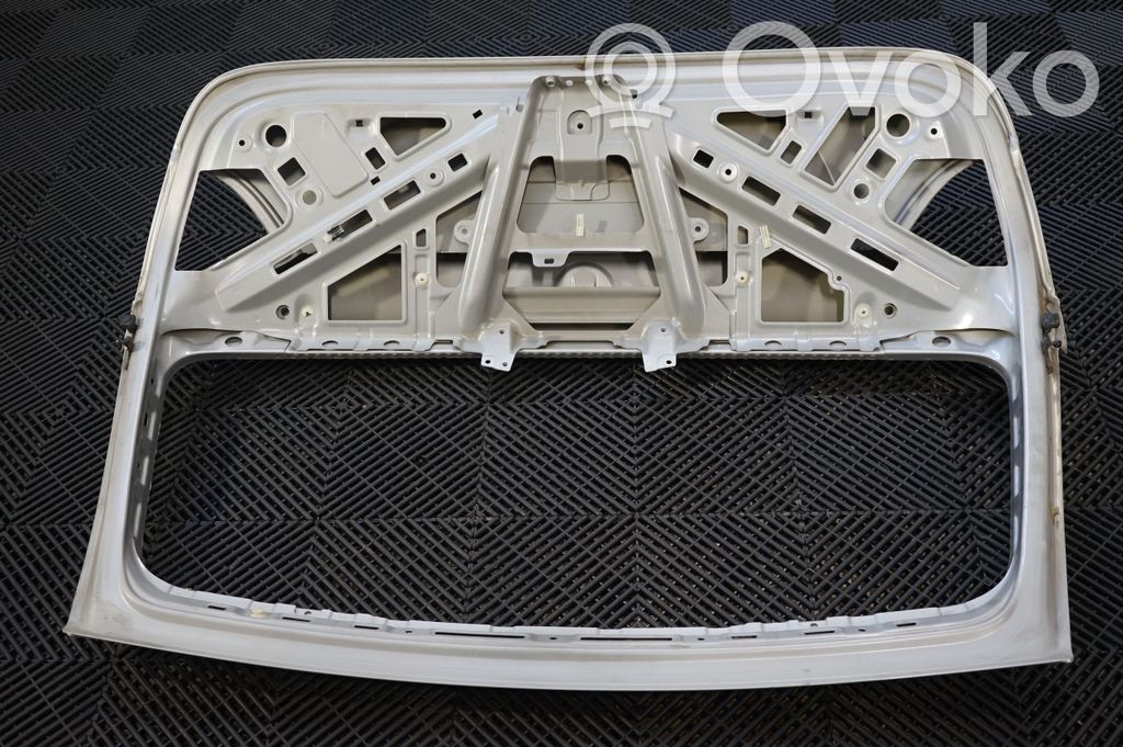 Tailgate/trunk/boot lid (5)