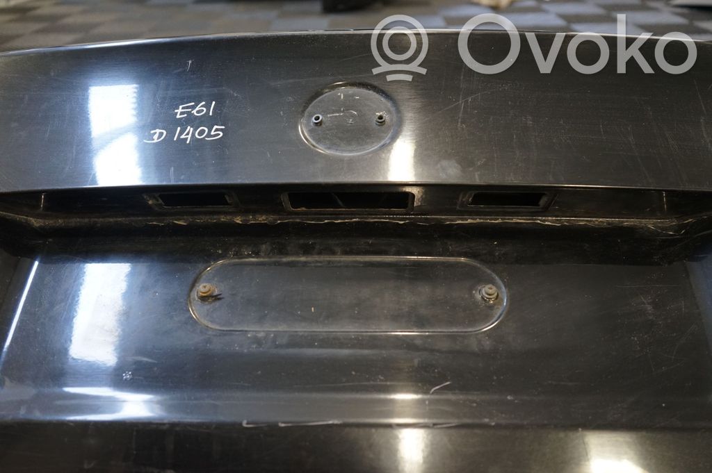 Tailgate/trunk/boot lid (11)