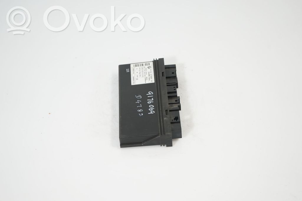 Comfort/convenience module (2)