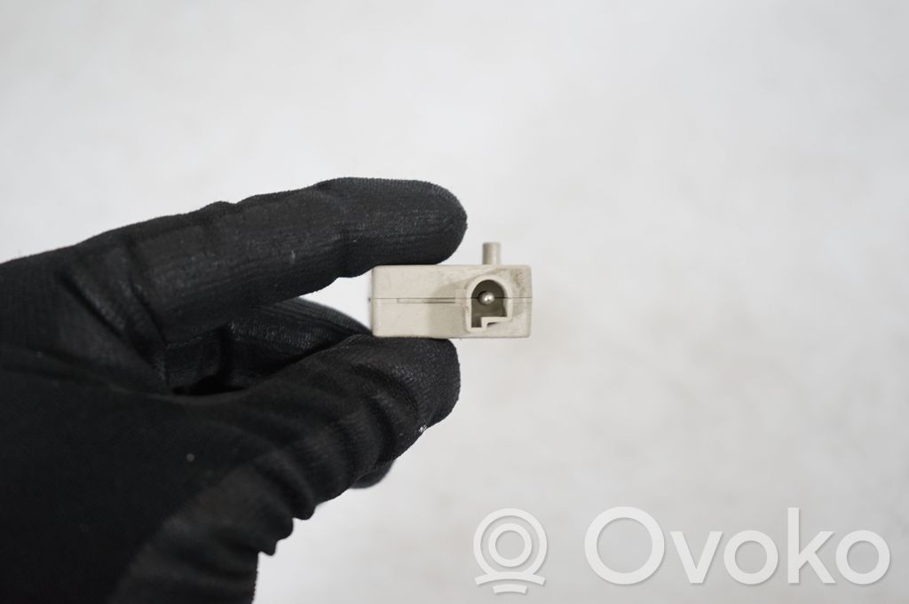 Aerial antenna amplifier (6)