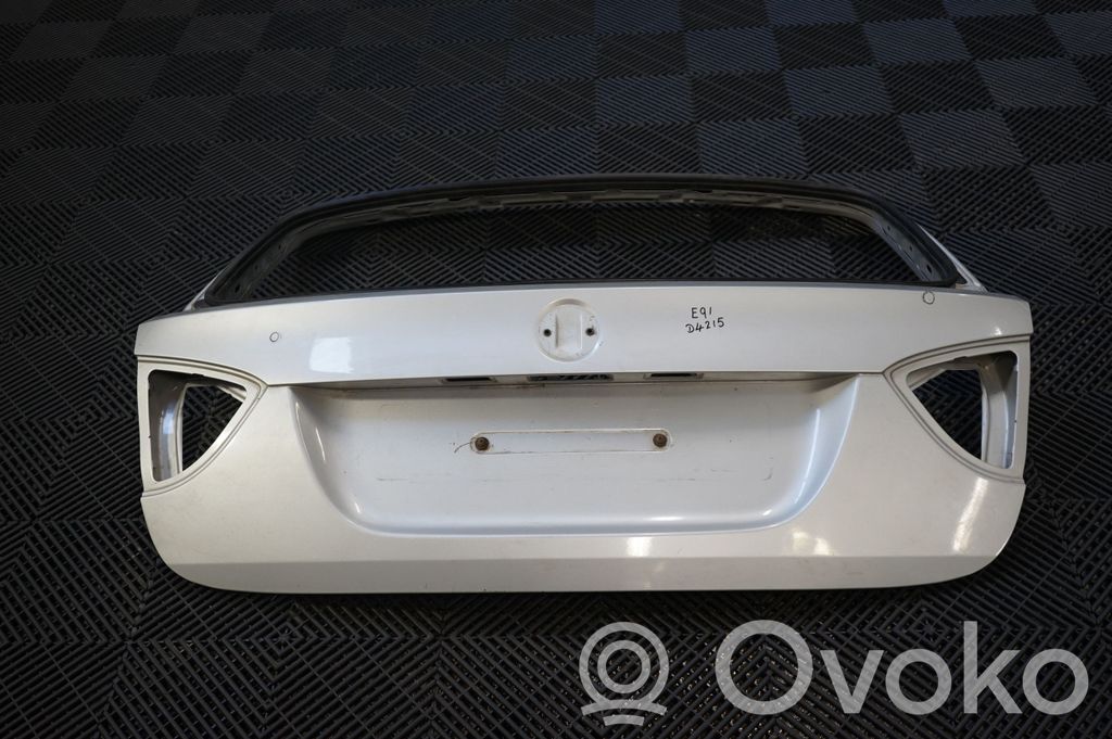 Tailgate/trunk/boot lid