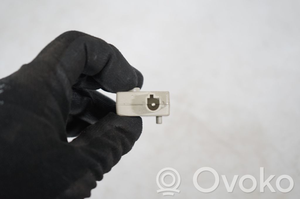 Aerial antenna amplifier (8)