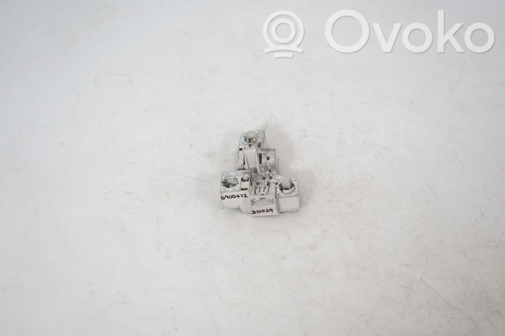 Tail light bulb cover holder (2)