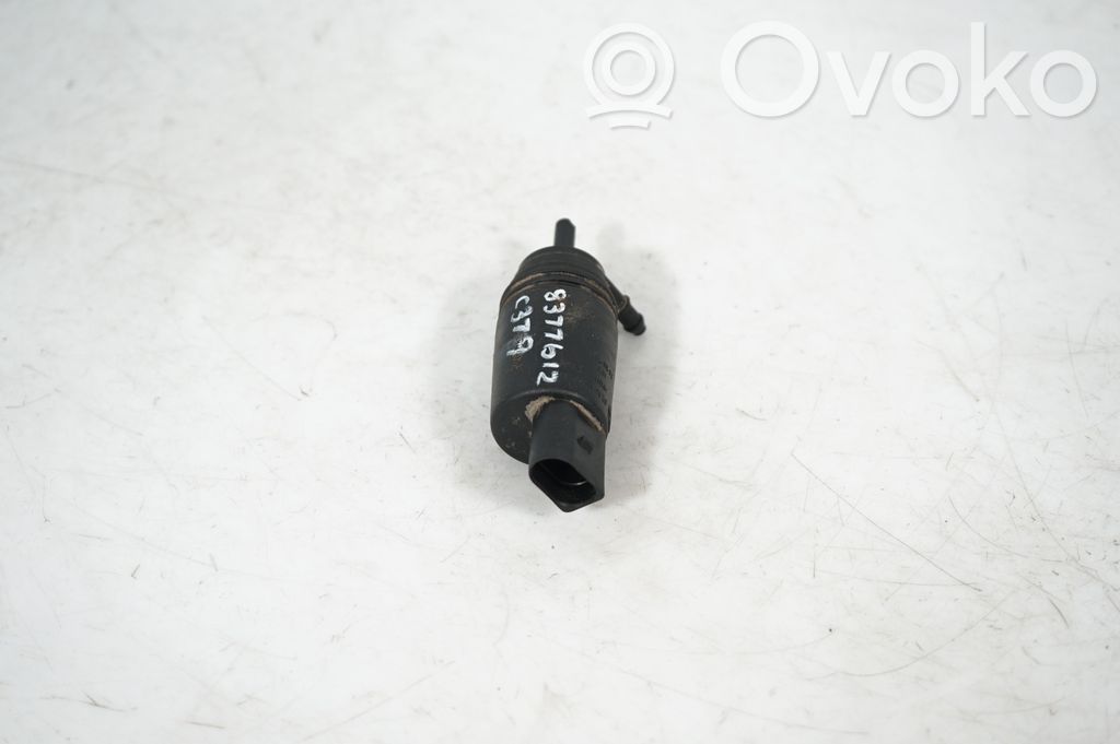 Windscreen/windshield washer pump (2)