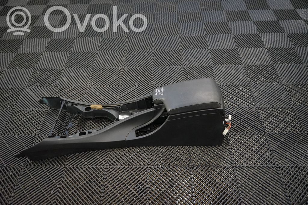 Center console (2)