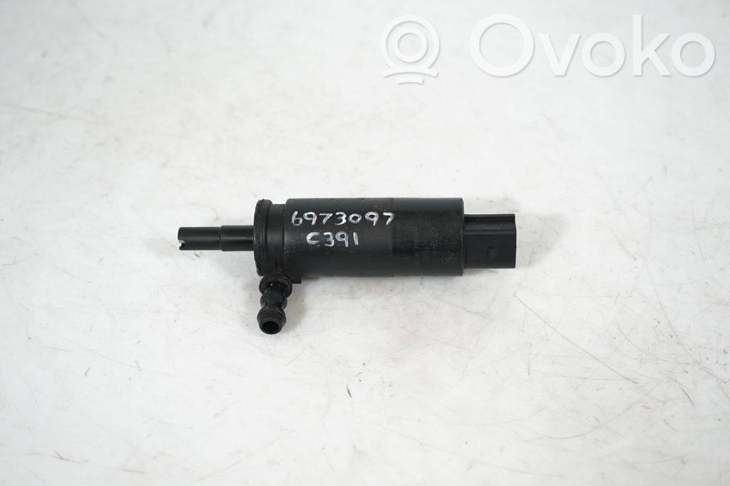 Headlight washer pump