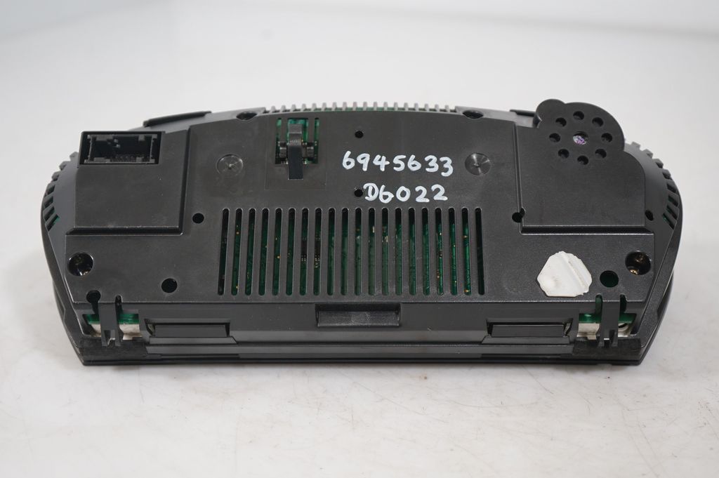 Speedometer (instrument cluster) (7)