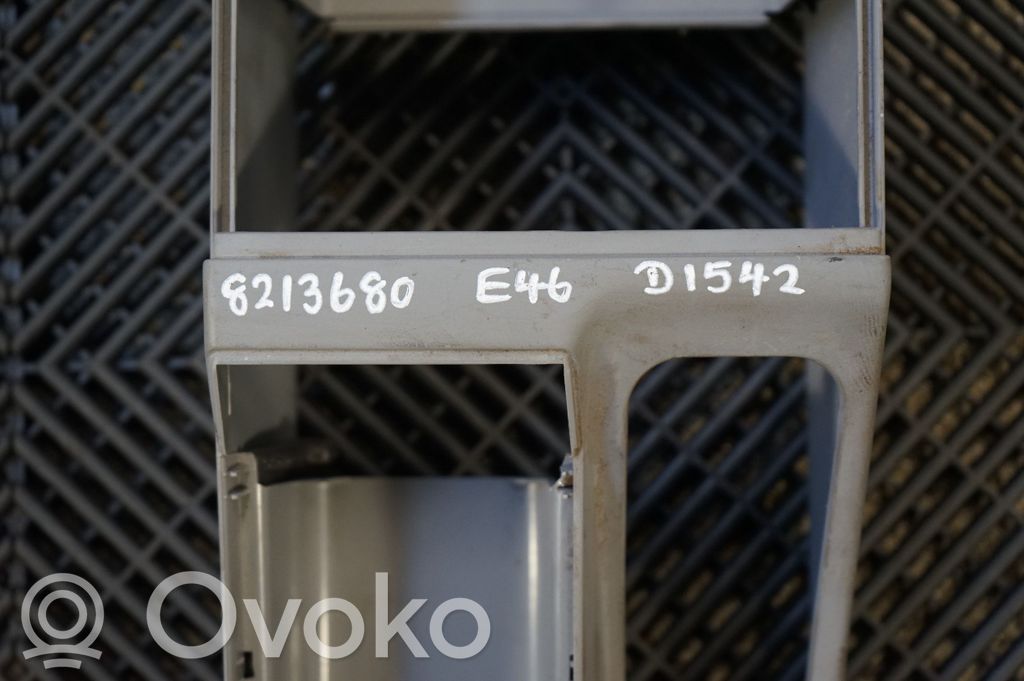 Center console (6)