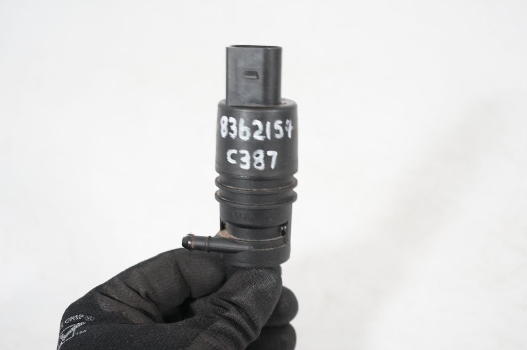 Headlight washer pump (7)