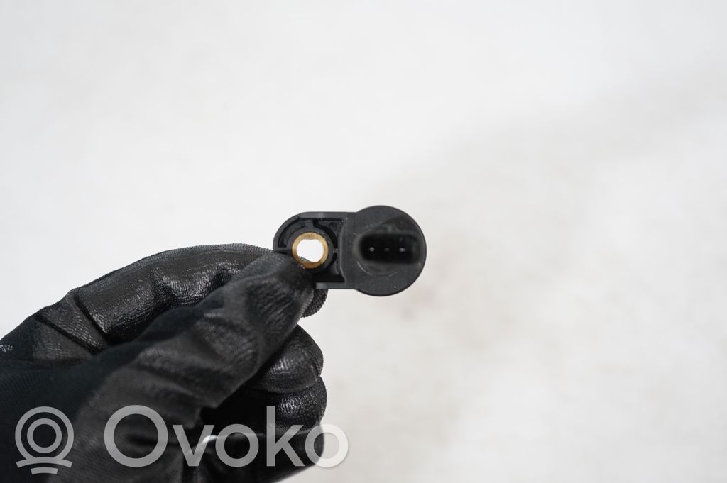Camshaft position sensor (5)