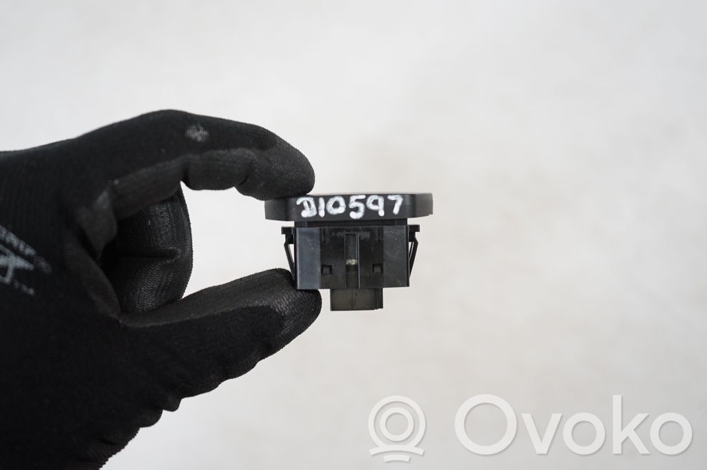 Other switches/knobs/shifts (8)