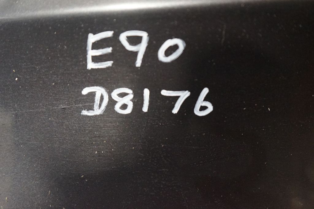 Tailgate/trunk/boot lid (6)